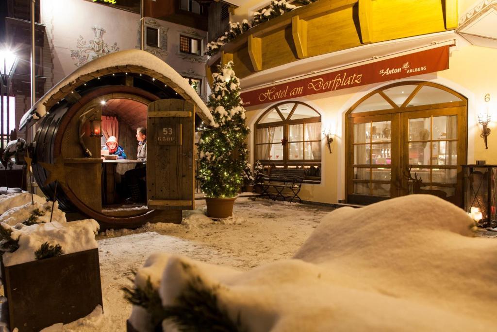 Am Dorfplatz Suites - Adults Only Sankt Anton am Arlberg Exterior foto